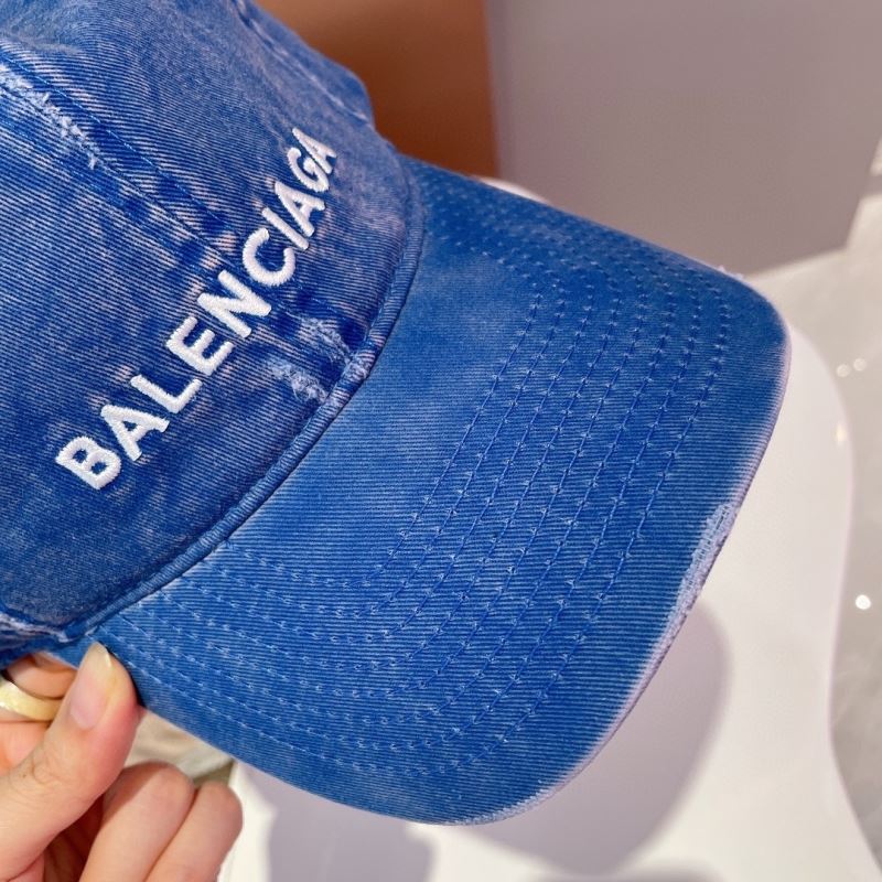 BALENCIAGA